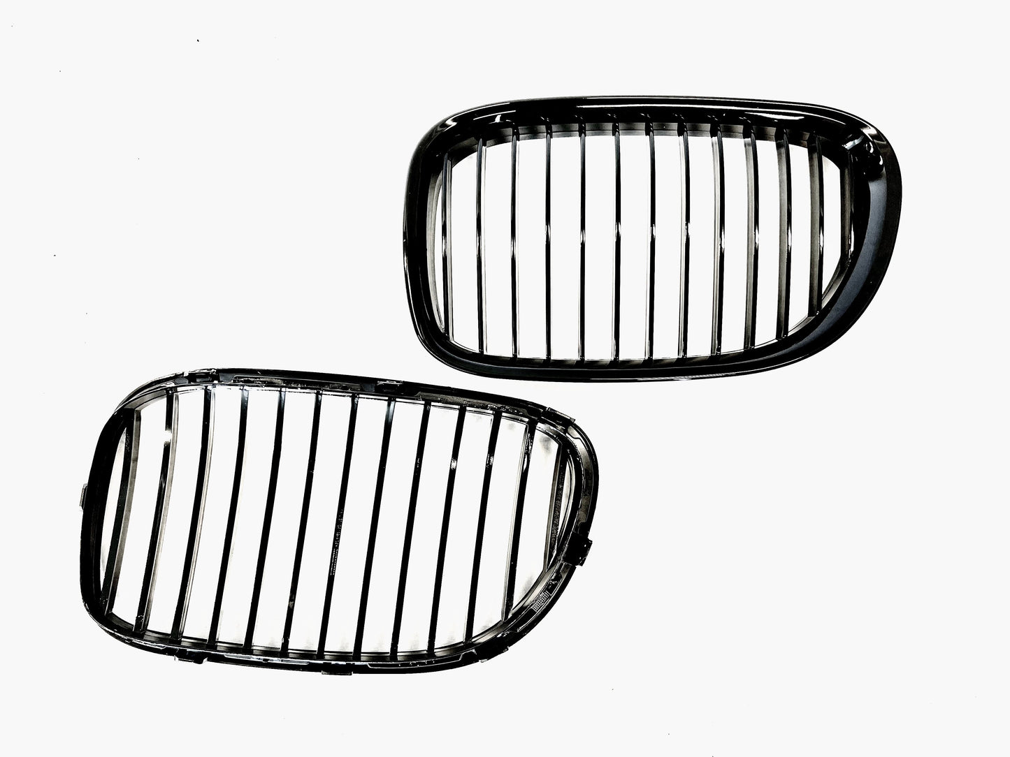 Grill F01/F02 Blank svart (08-15)