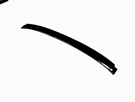 Takspoiler F10 Blank svart (10-17)