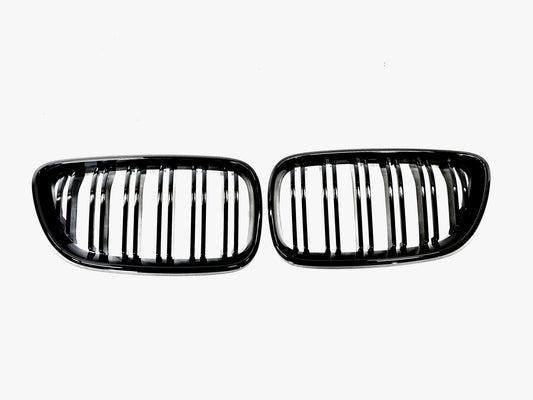 Grill F22/F23/F87 Blank Svart dubbelribbade (14-20)