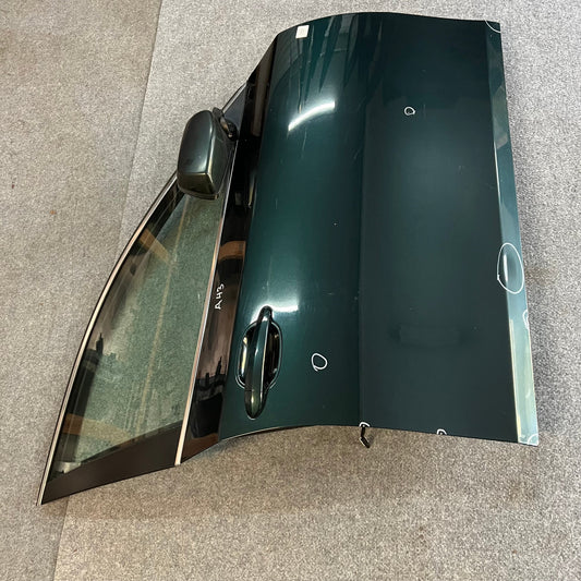 D0158 Dør Høyre Fram E60/E61 Farge: A43