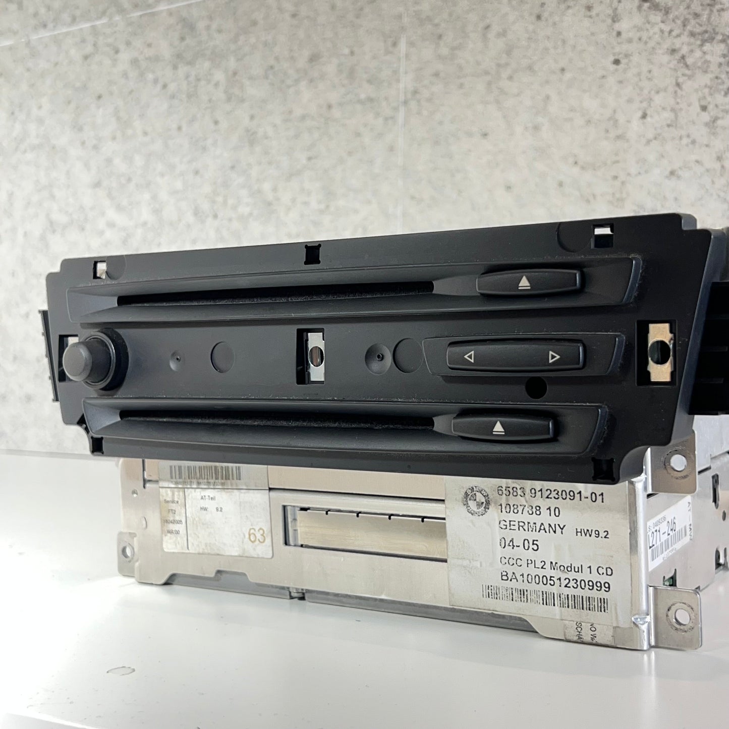 W0303 CCC Radio Bmw E90 / E91 / E92 / E93 art: 6583912309101