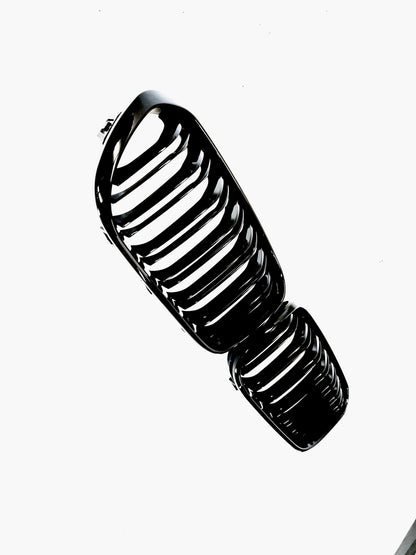 Grill F20/F21 Blank svart (15-19) LCI