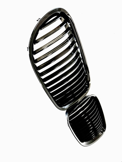 Grill F01/F02 Blank svart (08-15)