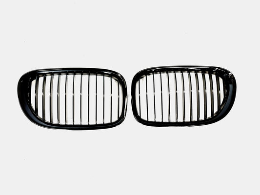 Grill F01/F02 Blank Svart (08-15)