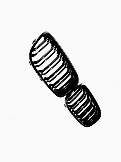 Grill F20/F21 Blank svart (11-15) Pre Lci