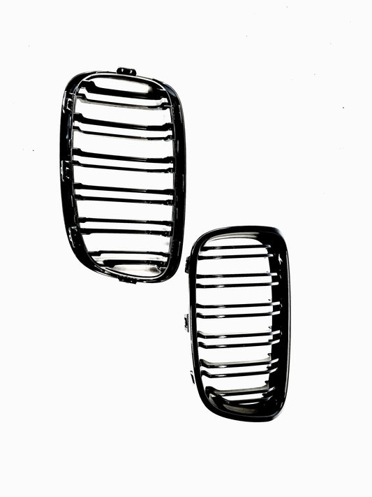 Grill F20/F21 Blank Svart (11-15) Pre Lci