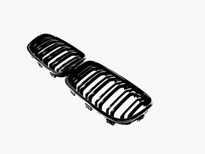 Grill F20/F21 Blank svart (11-15) Pre Lci