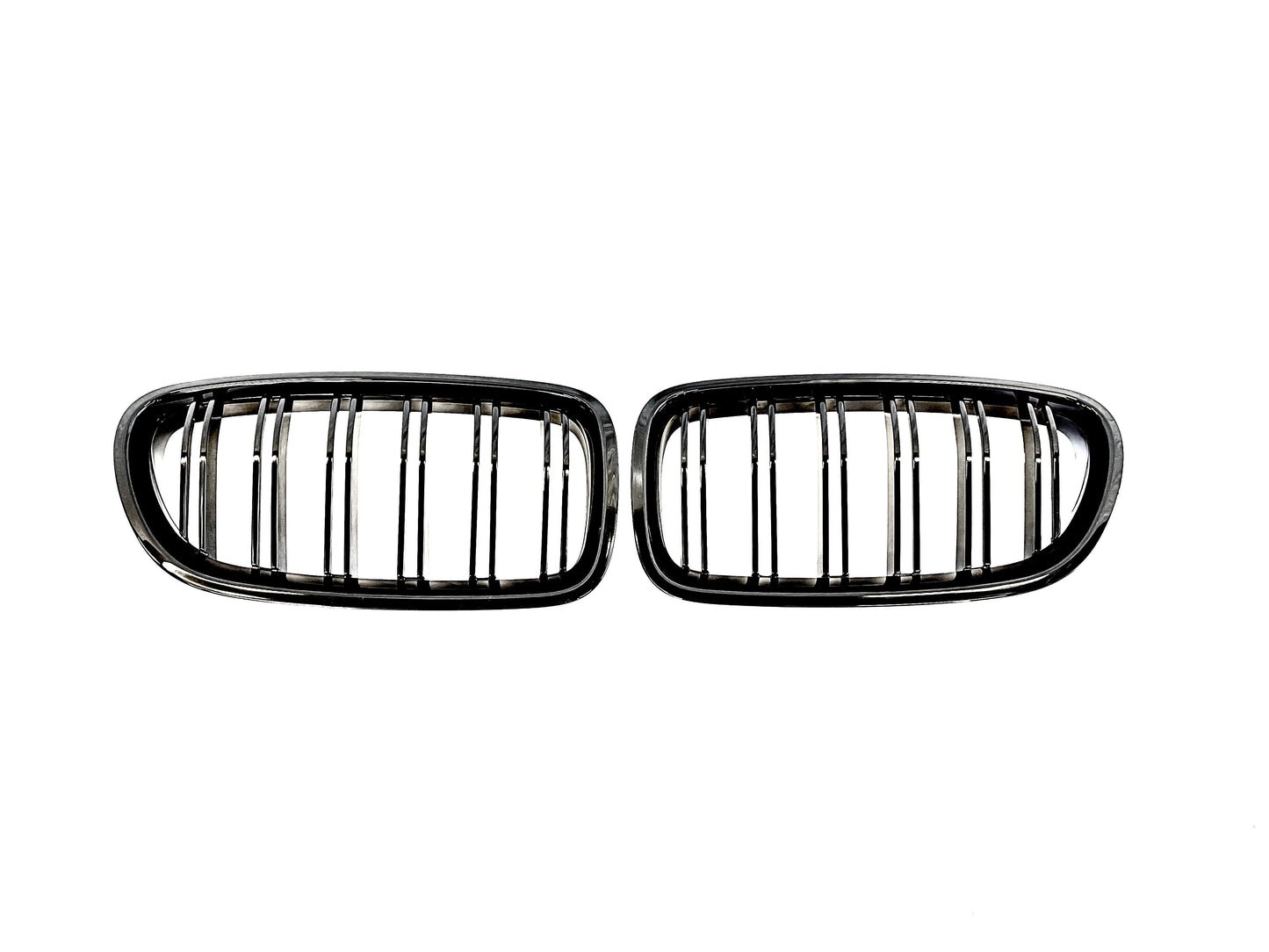 Grill F10/F11 Blank Svart dobbelt-ribbede (11-17)