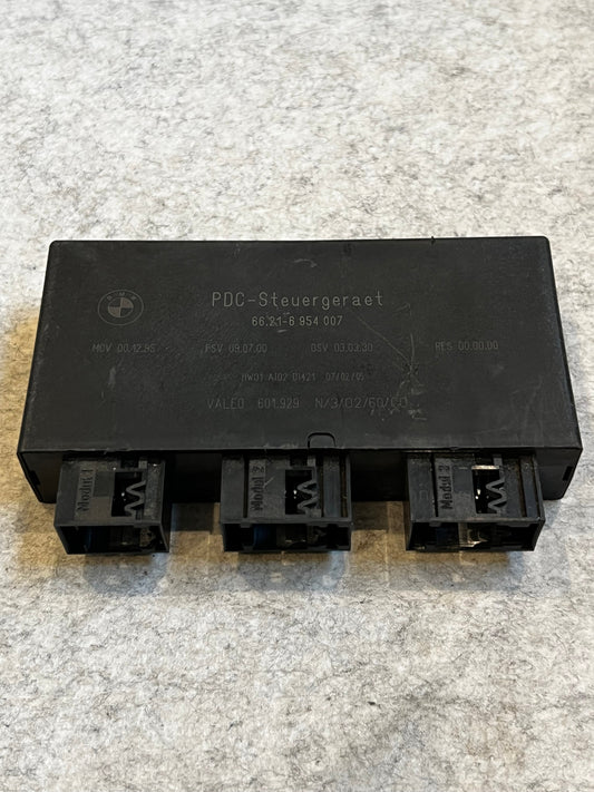 PDC (Parkeringshjelp Styreenhet) 66216954007