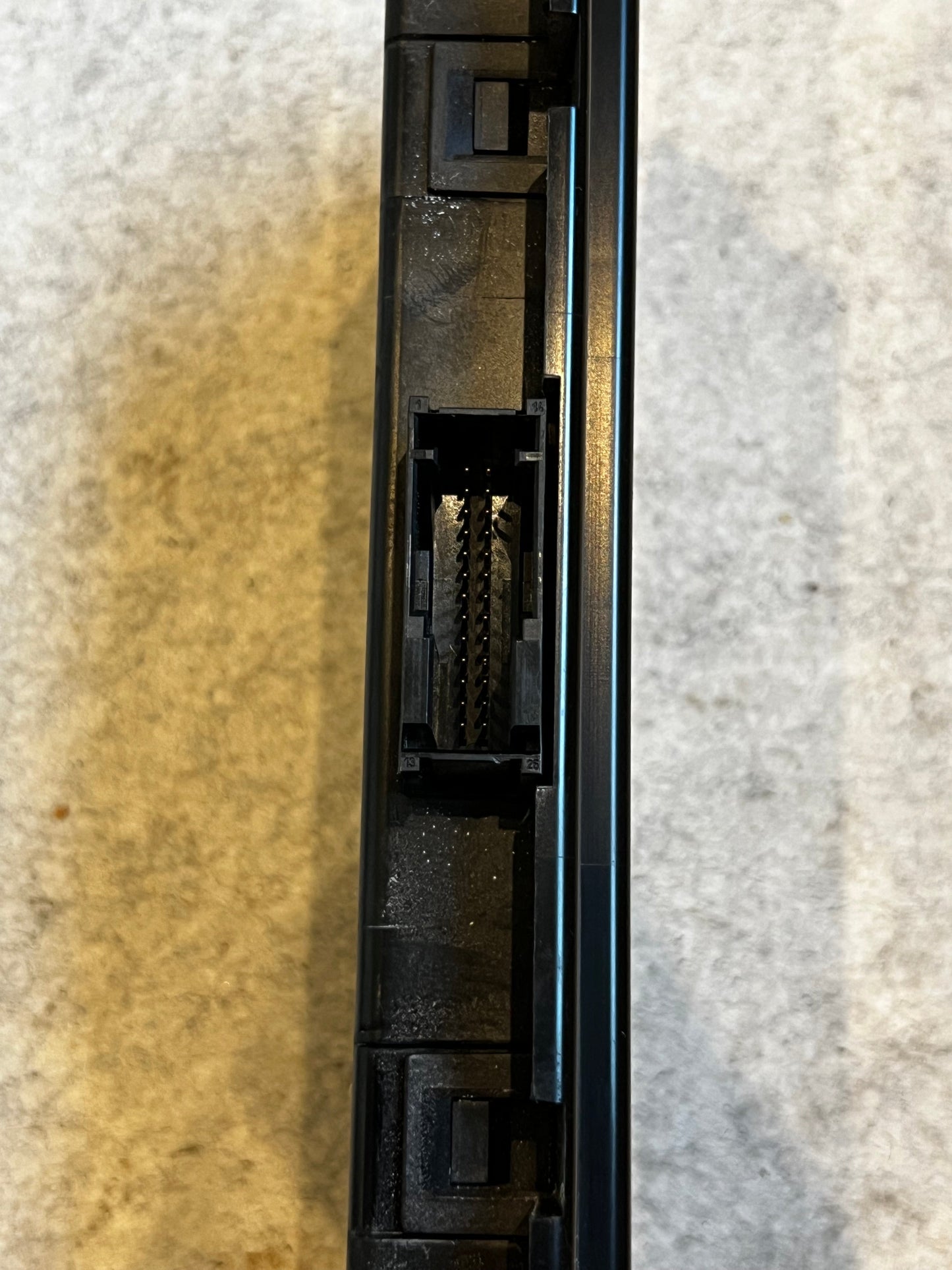 FRM CA XE (footwell module) E9x art:6135697772401