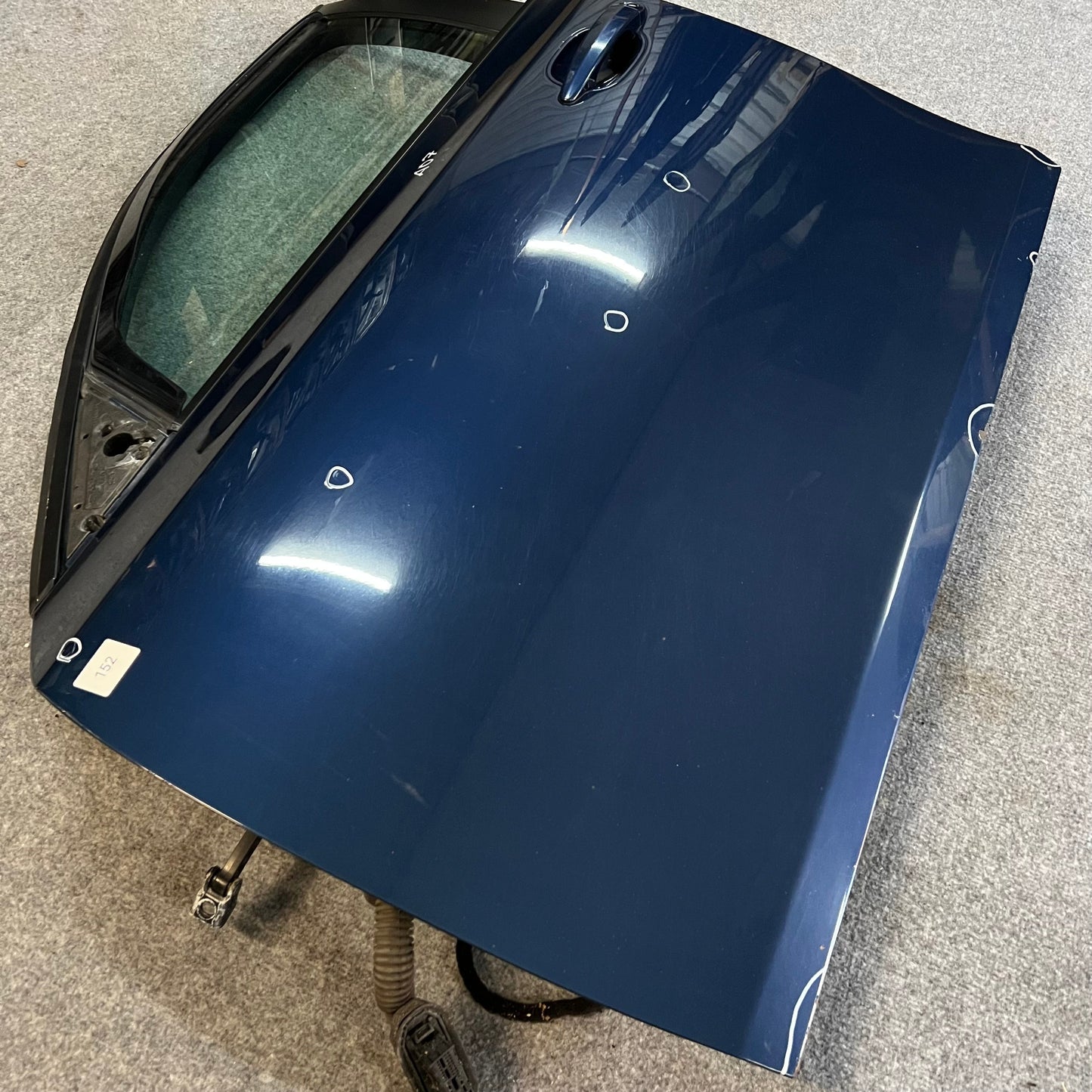D0152 Dør Venstre Fram E60/E61 Farge: A07