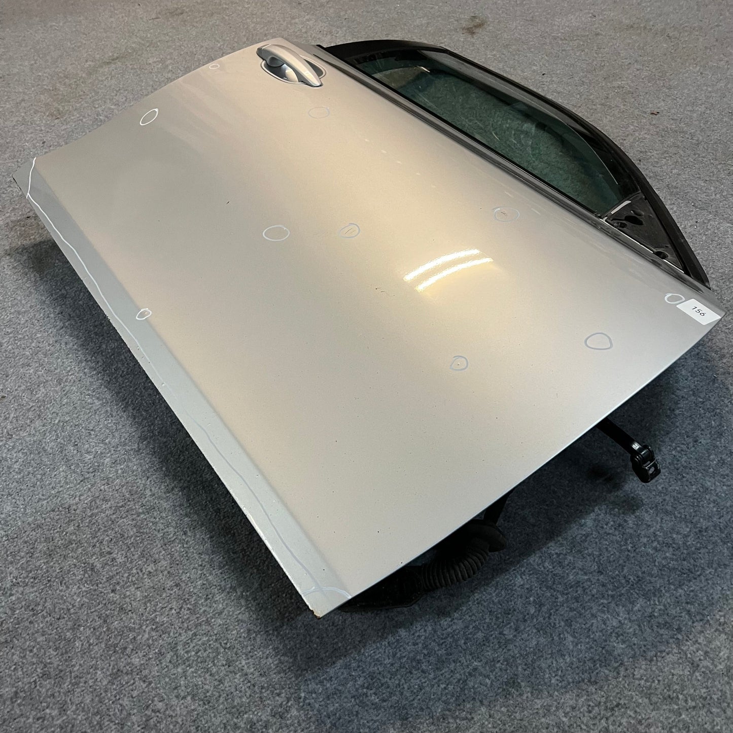 D0156 Dør Høyre Fram E60/E61 Farge: 354