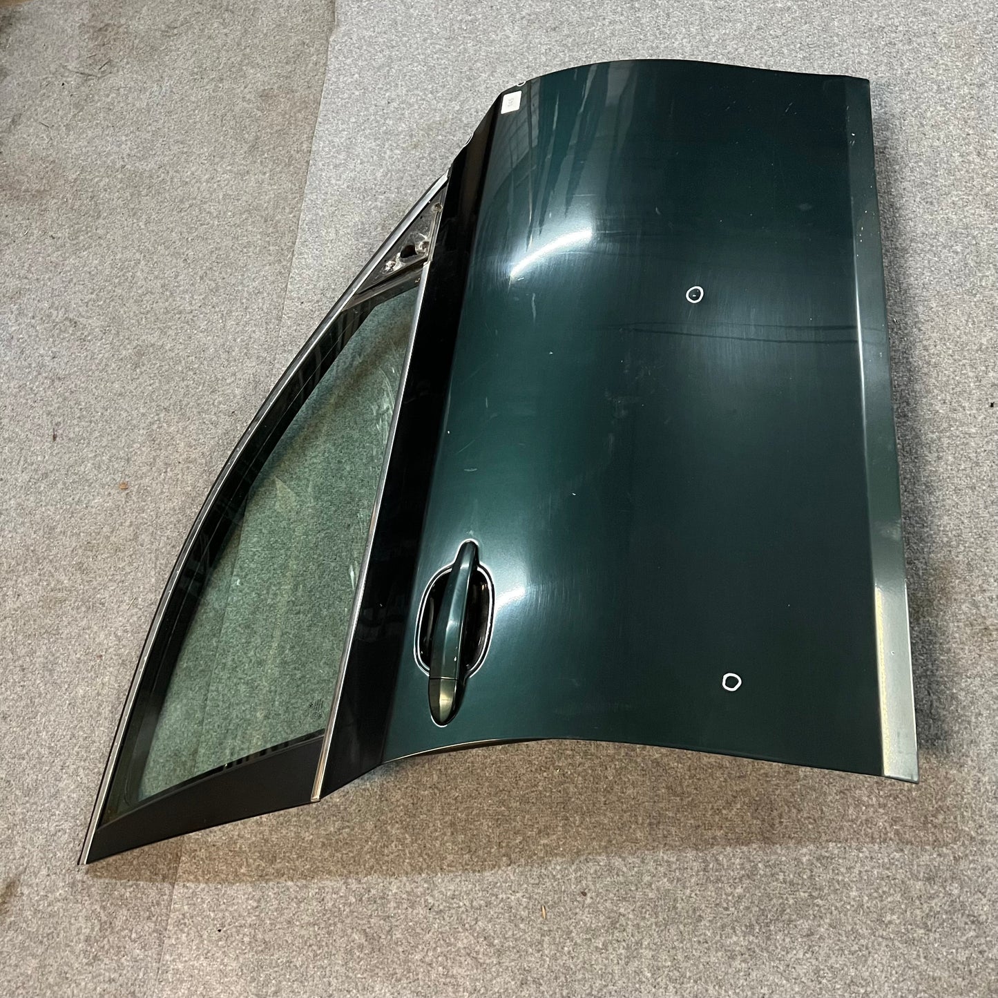 D0145 Dør Høyre Fram E60/E61 Farge: A43