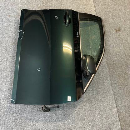 D0158 Dør Høyre Fram E60/E61 Farge: A43