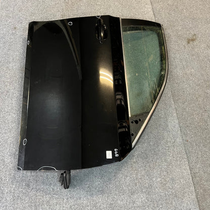 D0160 Dør Høyre Fram E60/E61 Farge: 668