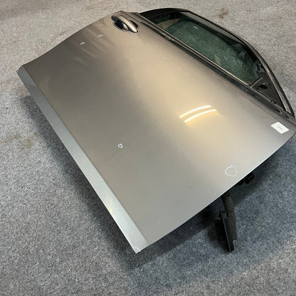 D0164 Dør Høyre Fram E60/E61 Farge: A08