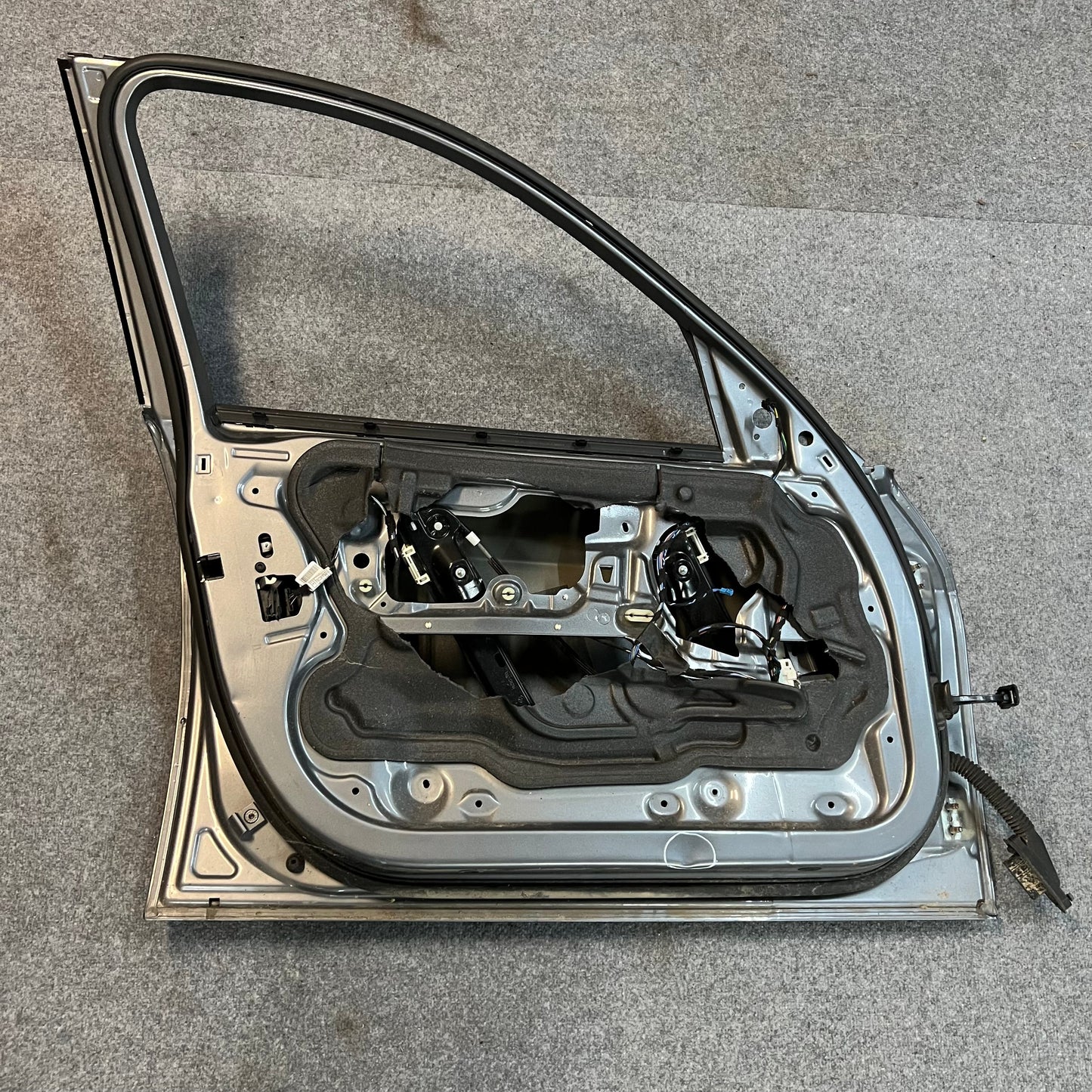 D0165 Dør Venstre Fram E90/E91 Farge: A52