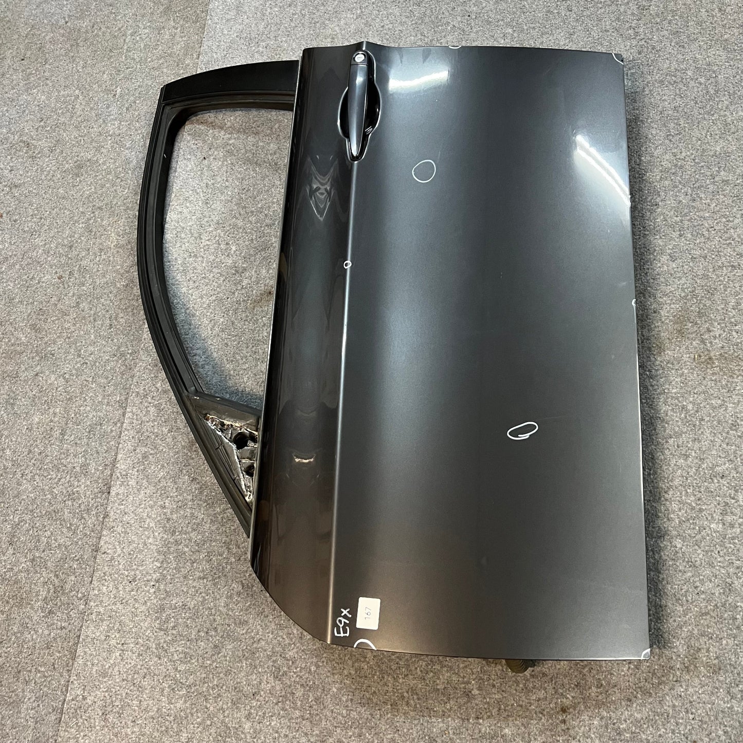 D0167 Dør Venstre Fram E90/E91 Farge: A22