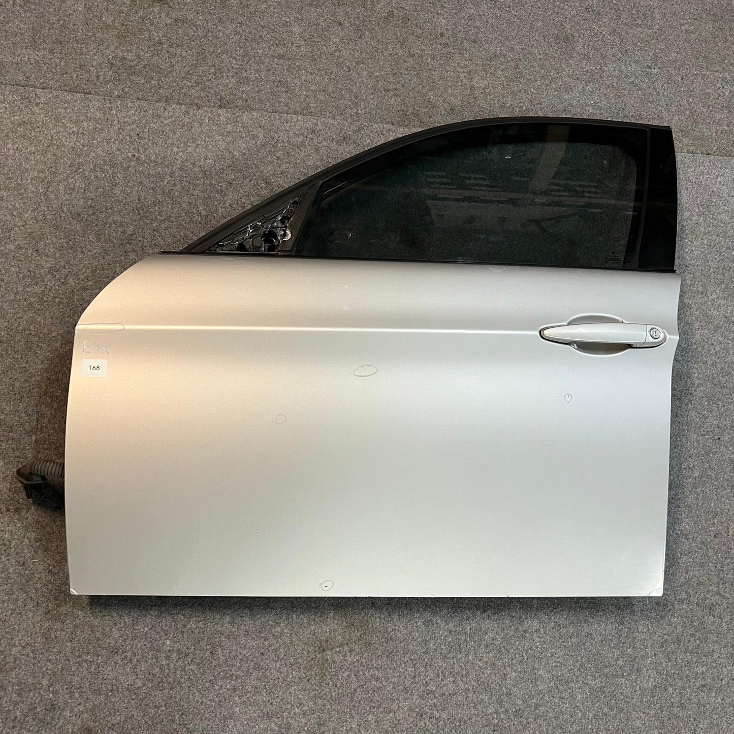 D0168 Dør Venstre Fram E90/E91 Farge: 354