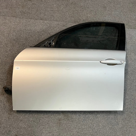 D0168 Dør Venstre Fram E90/E91 Farge: 354
