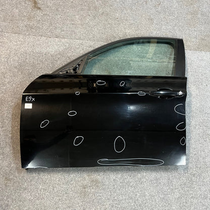 D0169 Dør Venstre Fram E90/E91 Farge: 668