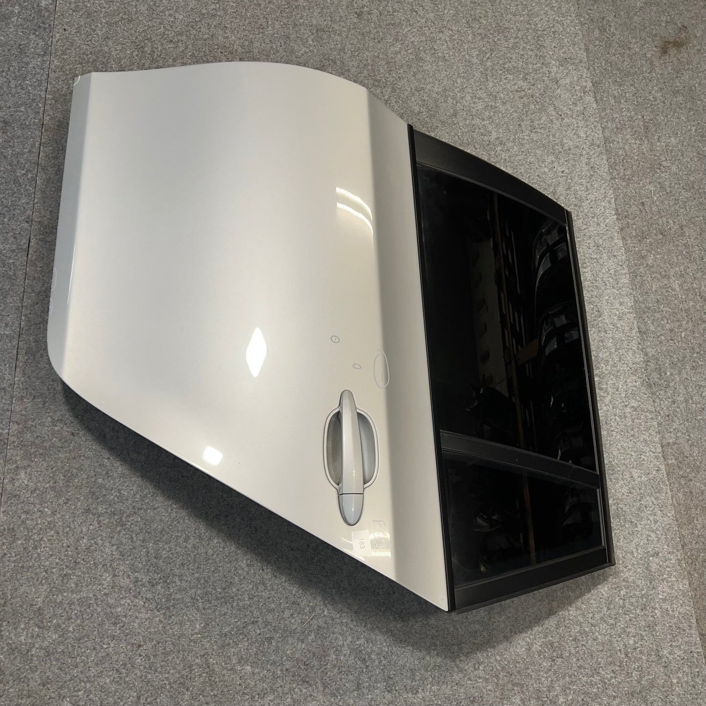 D0183 Dörr Vänster Bak E61 Färg: 354