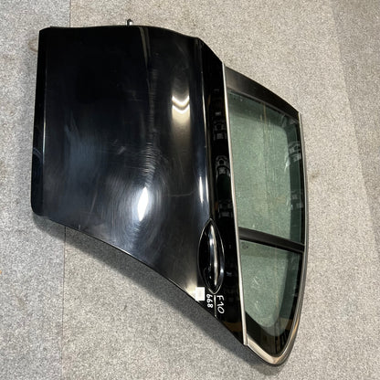 D0186 Dörr Vänster Bak F10 Färg: 668