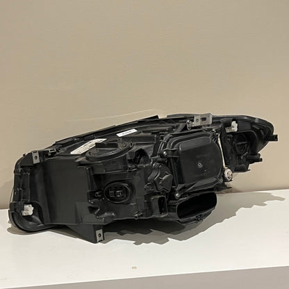 Framlykt høyre kurvelys BMW F10 / F11 LCI art: 741073602