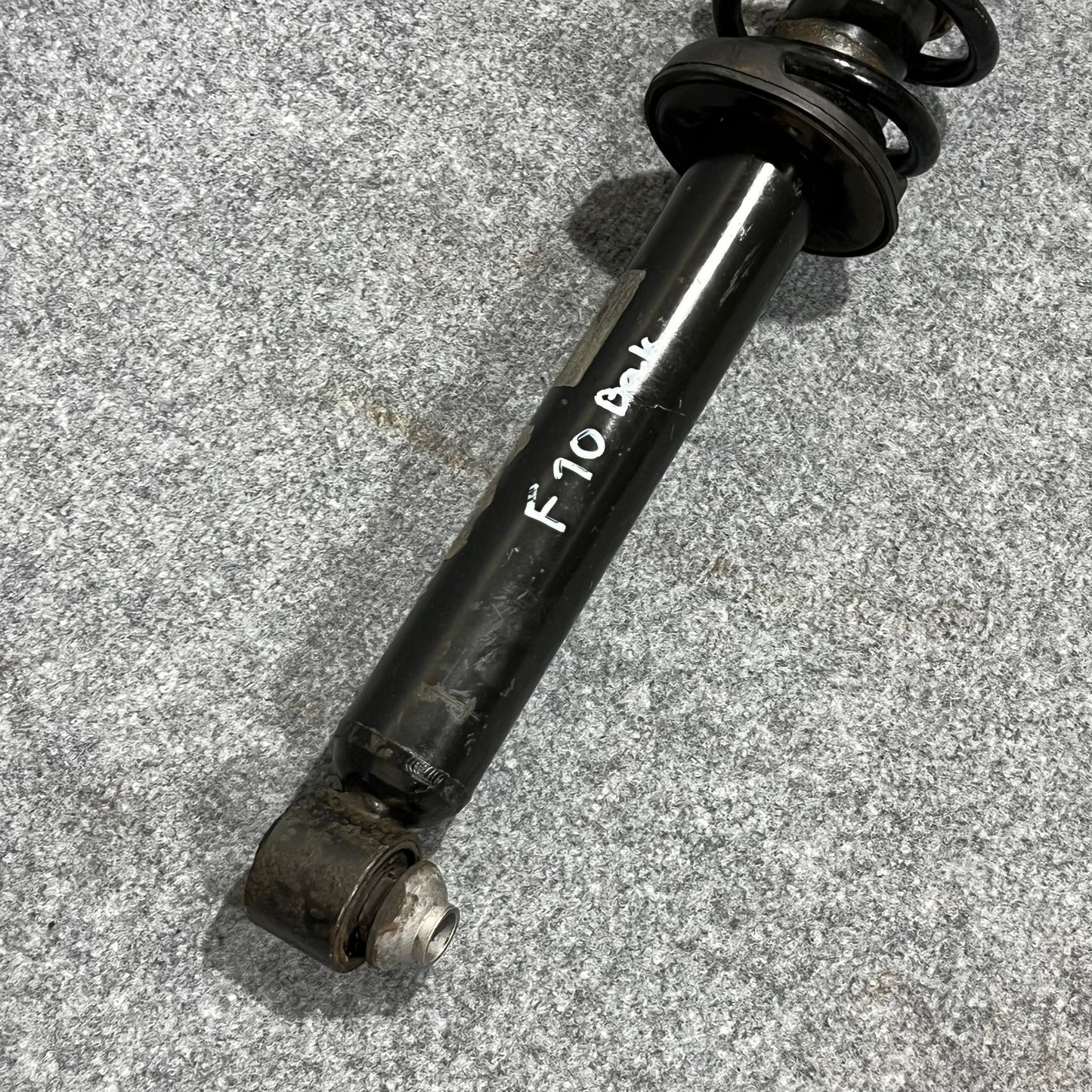 Bakre høyre fjærbein BMW F10 art: 735128141500