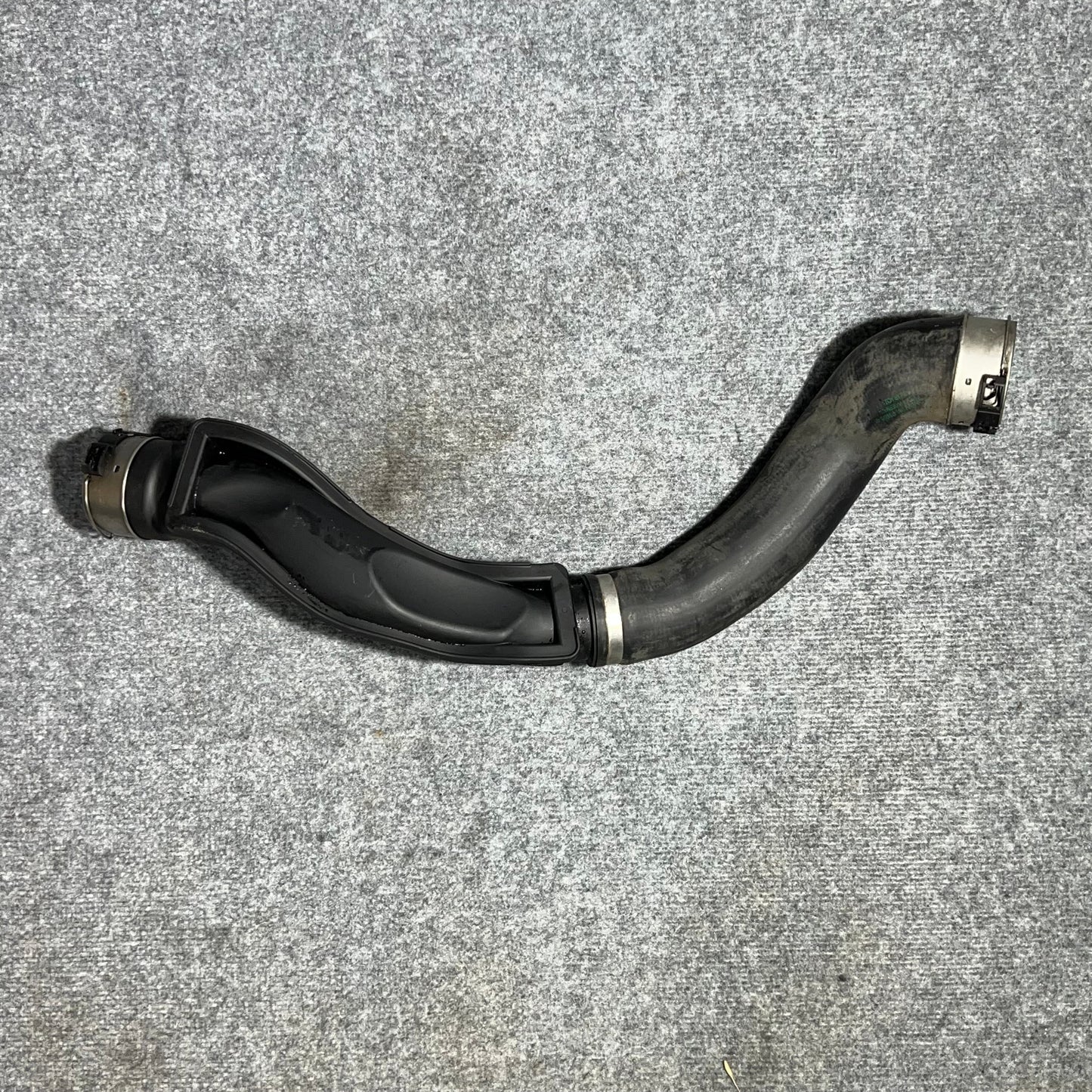 Intercoolerslange BMW F10 / F11 N57 525D/530D art: 11617809834