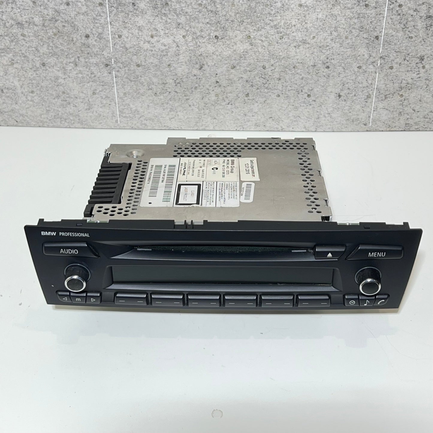 Professional Radio Bmw E90 / E91 / E92 / E93  art: 65129189200