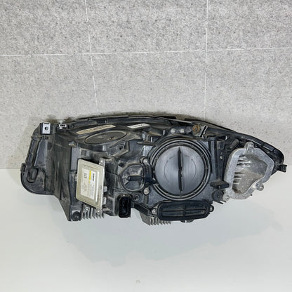 Framlykt høyre Bmw F10 / F11 2010-2014 Pre Lci art: 720324621