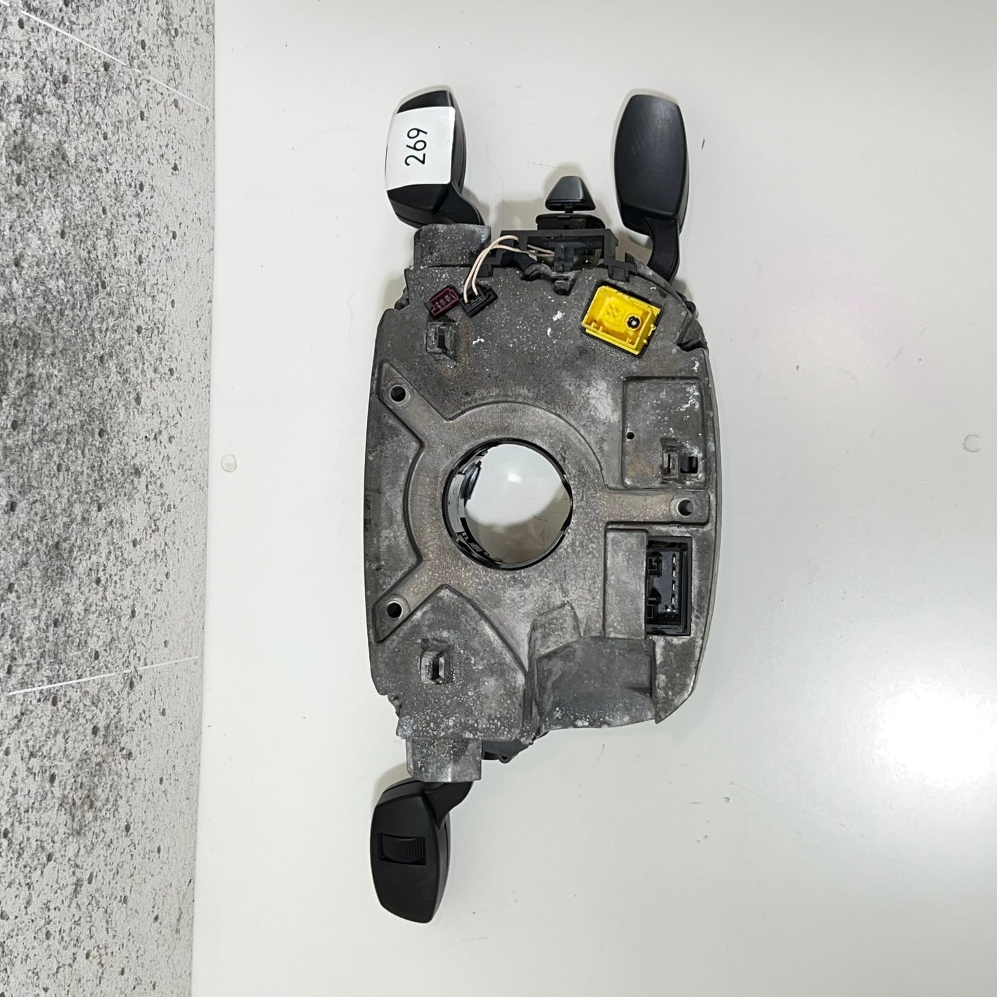 Spakcentral / Kontaktrulle Bmw E60 / E61  art: 6962939
