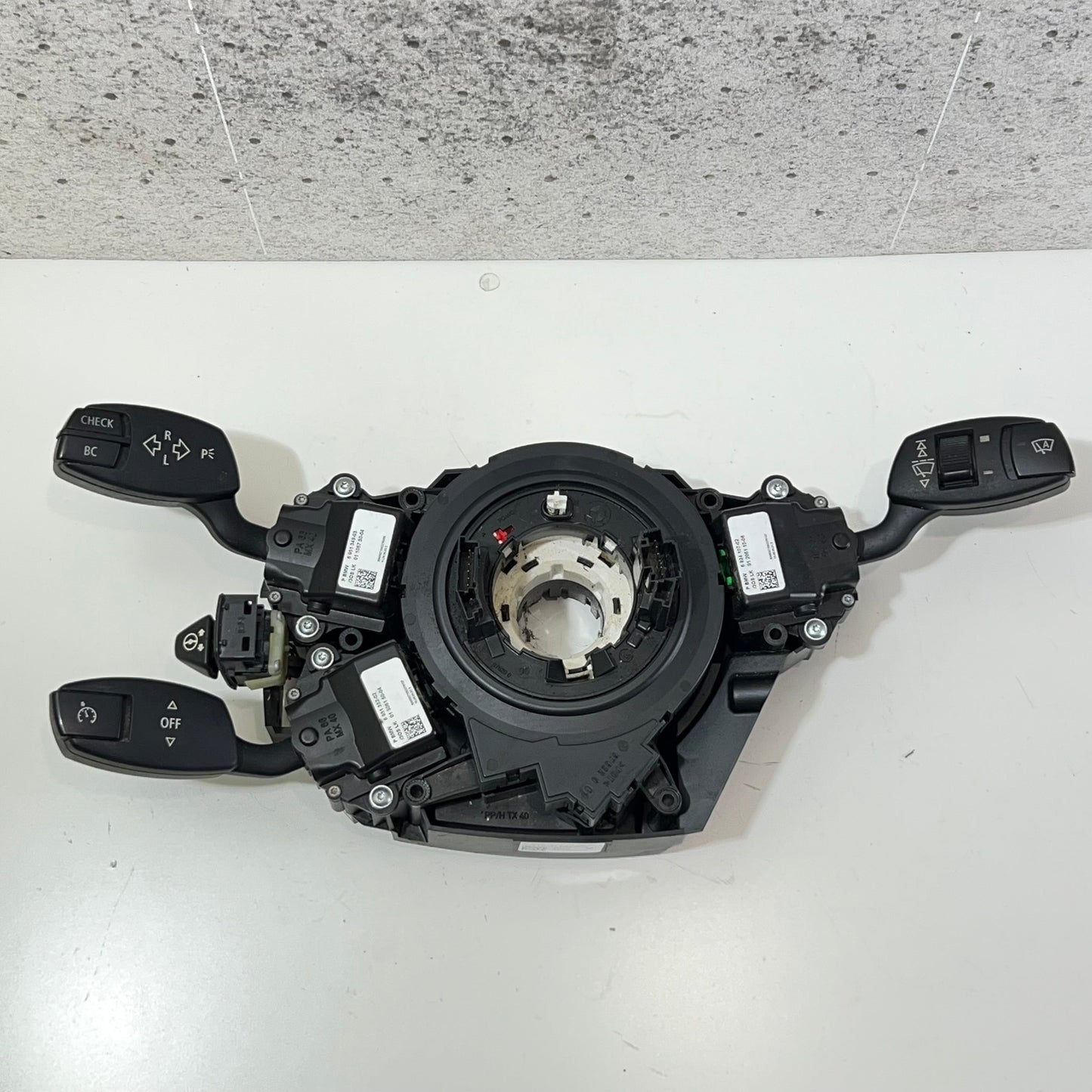 Spaksentral / Kontaktrull BMW E60 / E61 art: 697639402