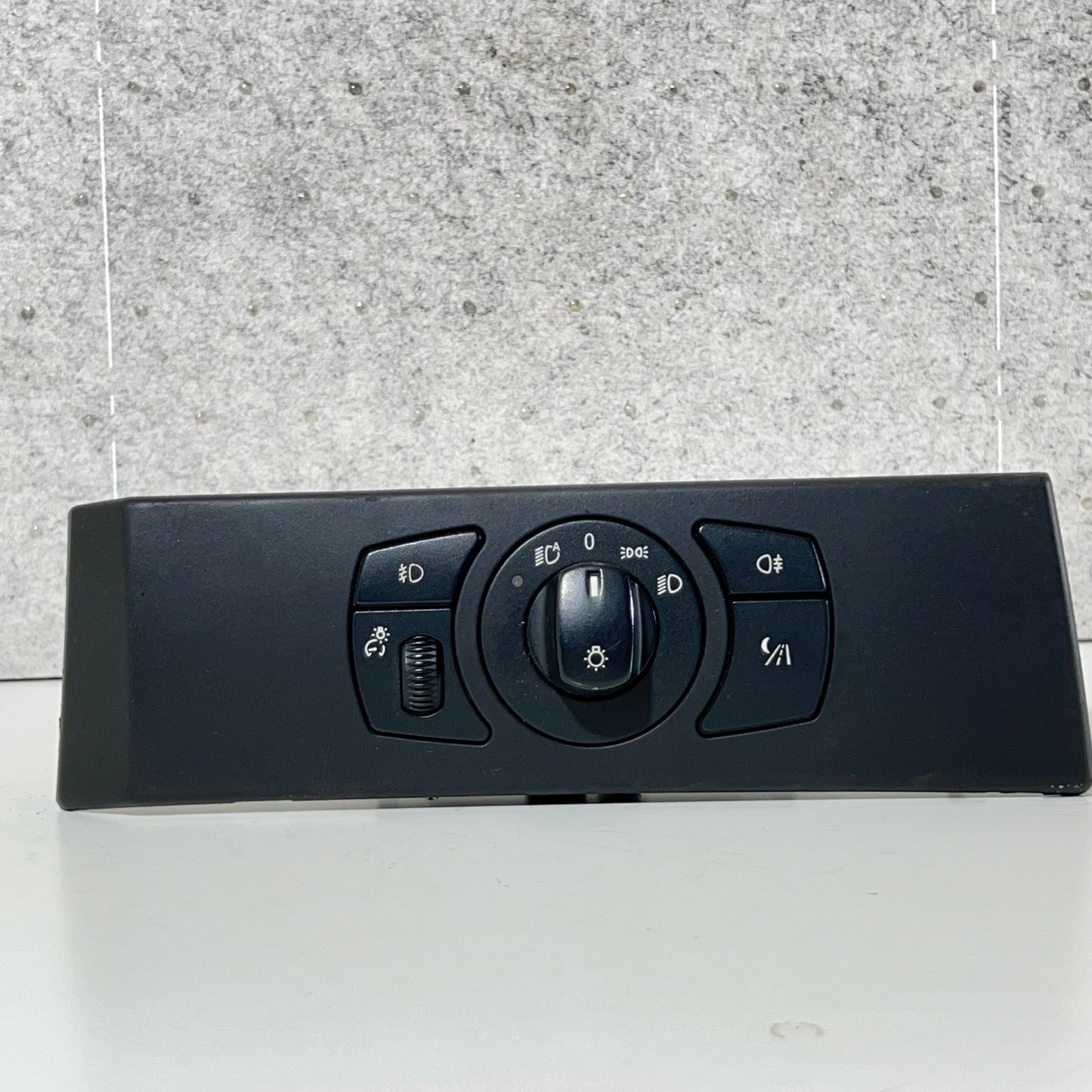 Lysbryter Bmw E60 / E61 art: 6950335