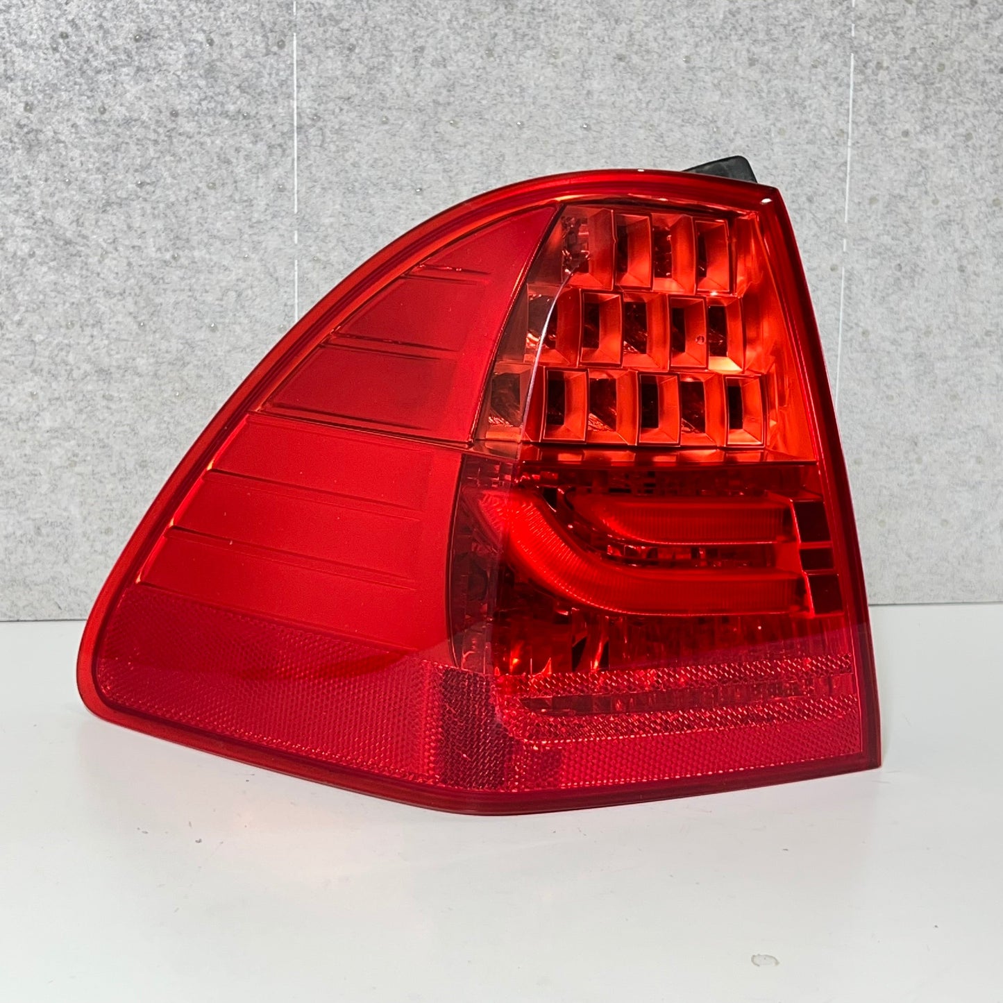 Baklys venstre BMW E91 LCI art: 218101