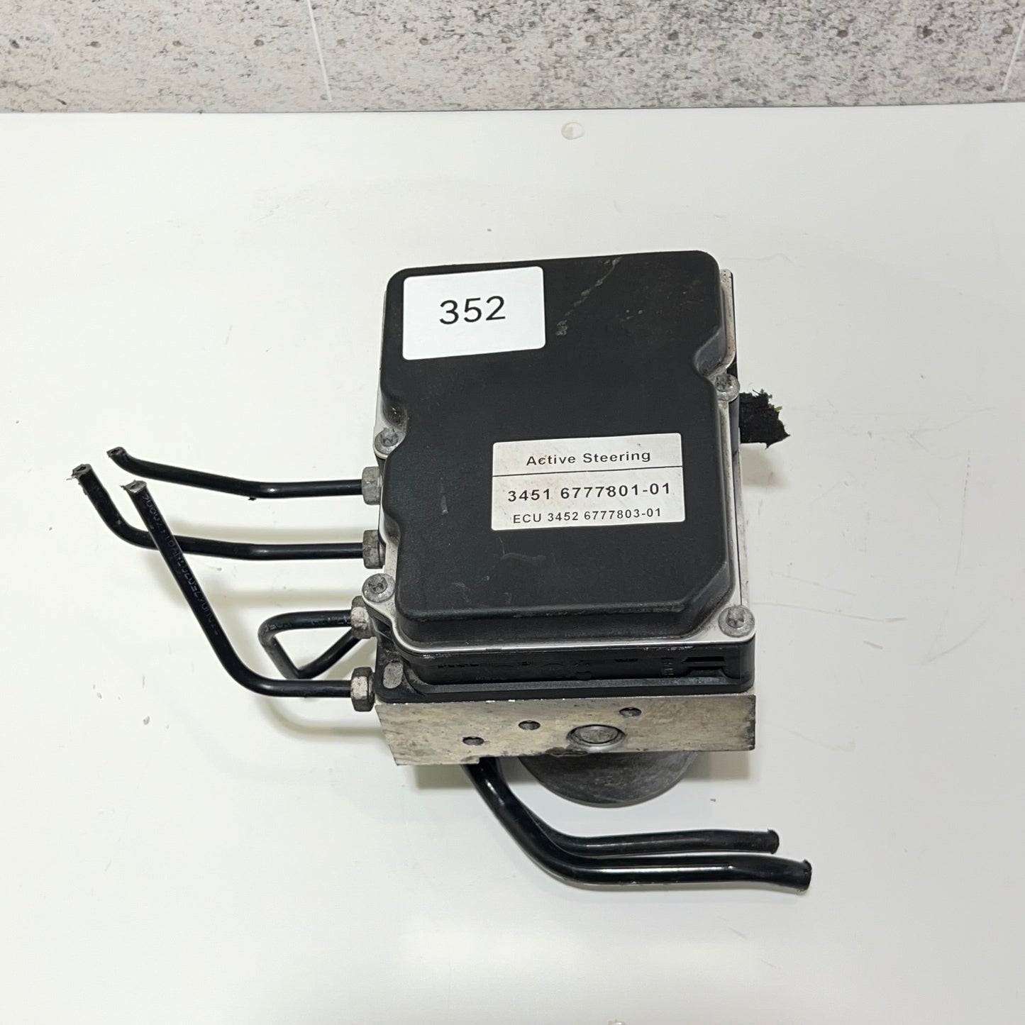 ABS pump/styrenhet Active Steering Bmw E60 / E61 2003-2010 art: 3451677780101
