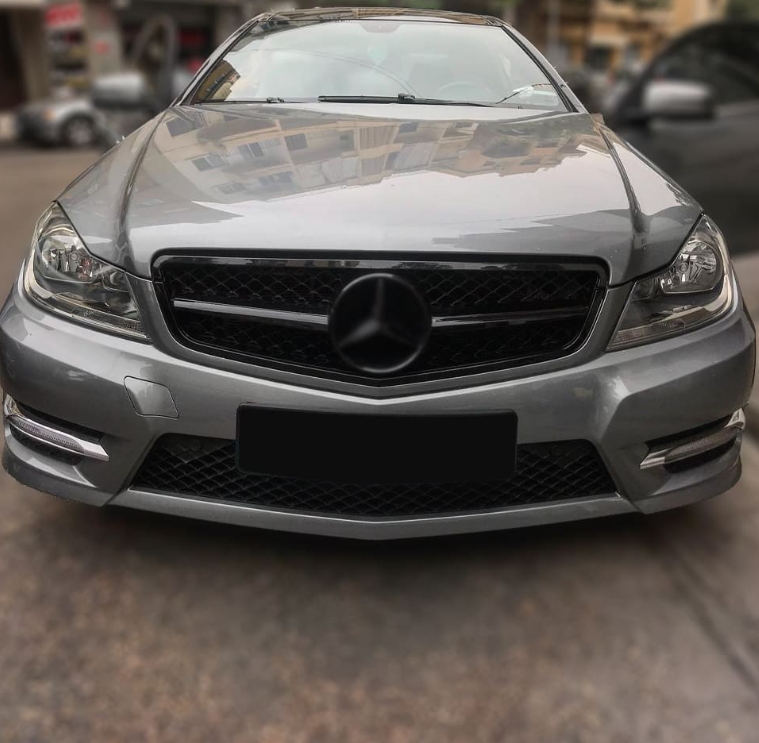 C63-stil Grill Mercedes W204 / S204 / C204 Blank svart (07-14)