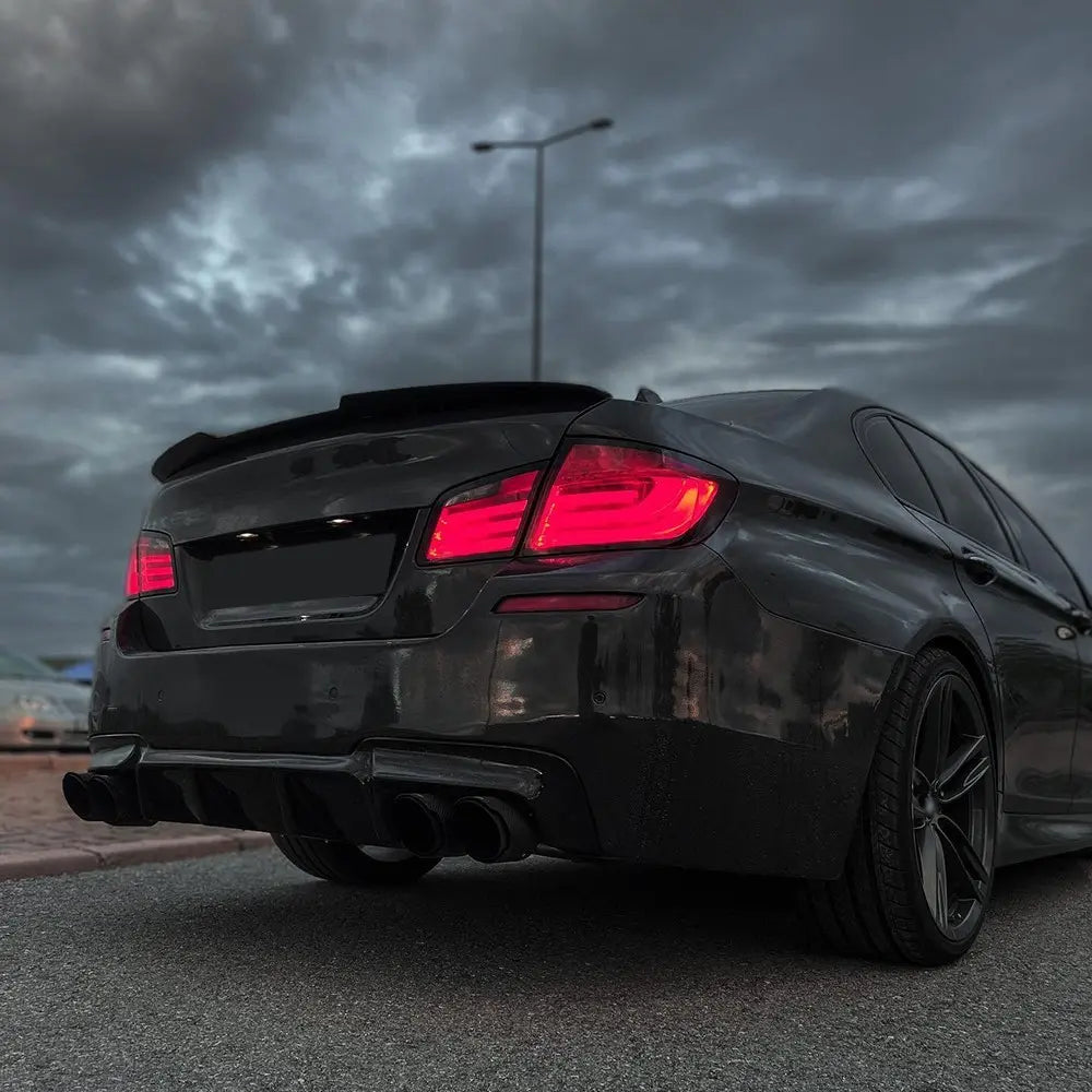 M4 look spoiler F10 Blank svart (11-17)
