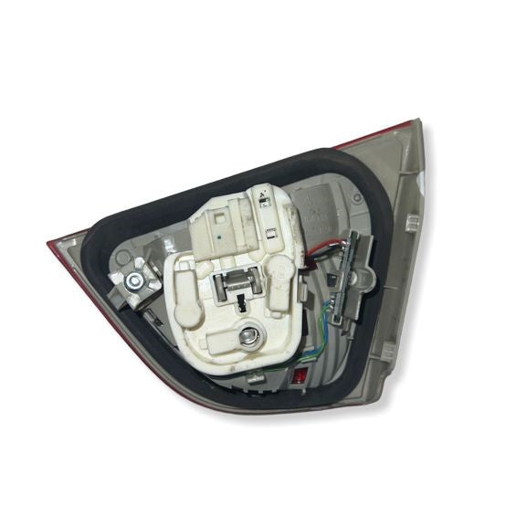 W0538 Baklys indre venstre BMW E90 LCI art: 7154155