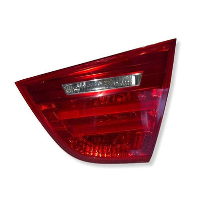 W0537 Baklys indre høyre BMW E90 LCI art: 7154156