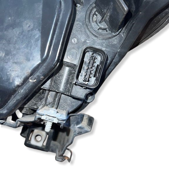 W0568 Høyre frontlykt BMW E60 / E61 2007-2010 LCI art: 717774008