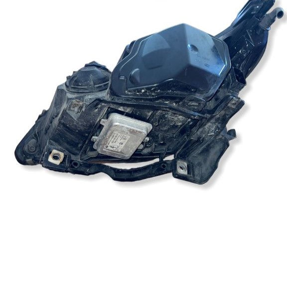 W0569 Høyre frontlykt BMW E60 / E61 2007-2010 LCI art: 717774009